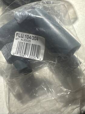A-20025 Fluval Double Elbow For104/204