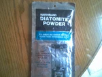 Marineland Diatomite Powder 1.2 Oz No. 320. Fixed Price $15.99.